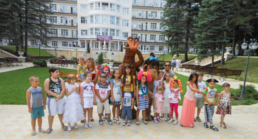 Отдых с детьми в санатории Центросоюз в Кисловодске